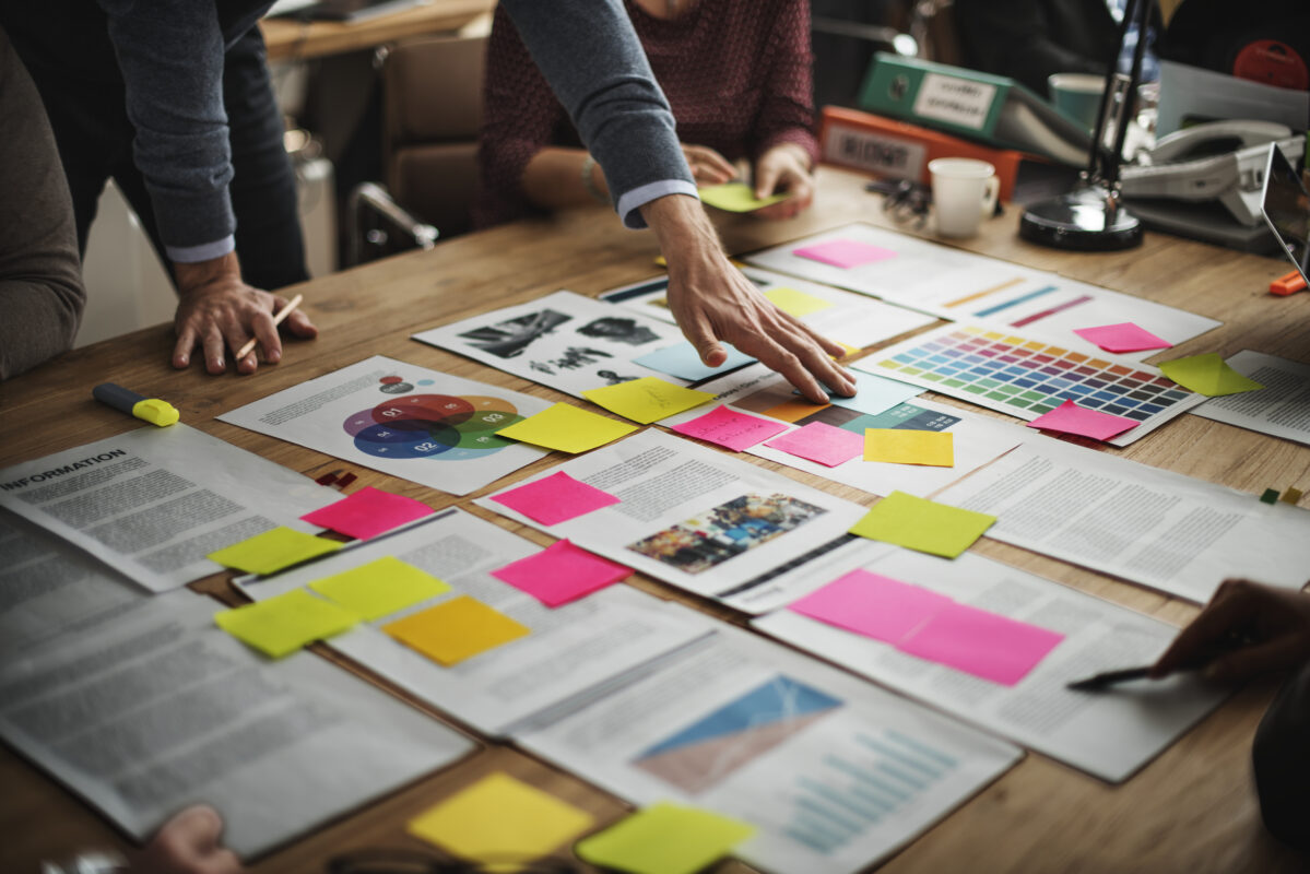 Estrategia de reels para negocios venezuela: el framework (hook → valor → prueba → CTA)