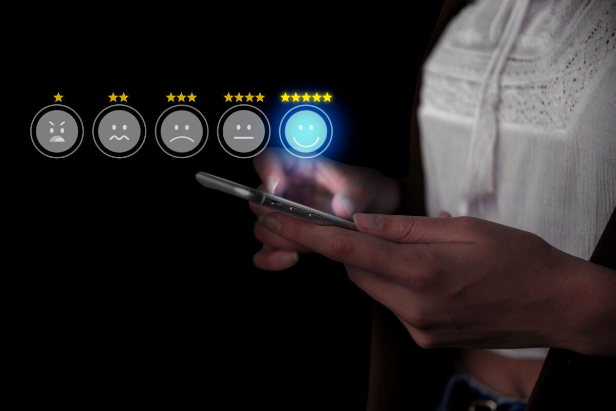 4) Reseñas: el acelerador de “prominencia” (y conversiones)v